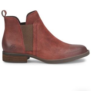 Born Dark red distressed, Brenta Chelsea boot size 7.5.